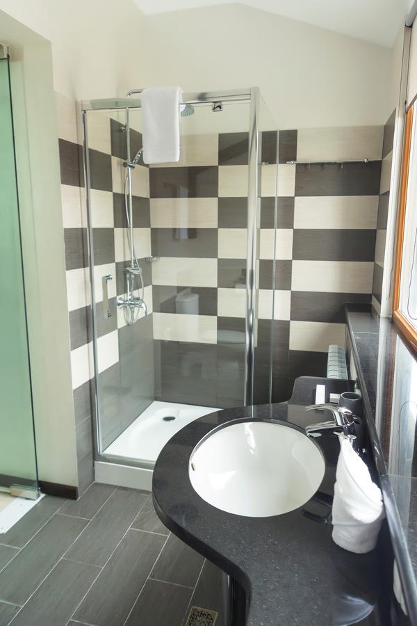 Orbita Boutique Hotel Shymkent Eksteriør billede